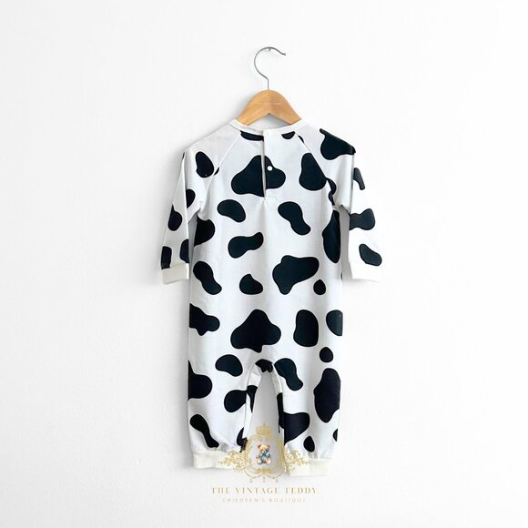 NWT Cute Lil Farm Boys Sleep N' Play One-piece Bodysuit Rompers Cow Print 0-3M - Picture 2 of 2